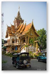 License: One of many temples, Wat Bupharam