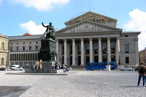 Max-Joseph Platz