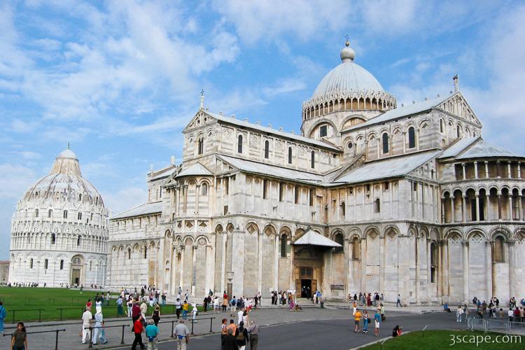 Pisa Cathedral (1063-1118) - designed by Giovani Pisano