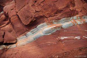 Green bands in the rock were seen everywhere