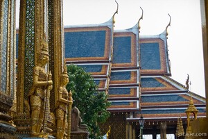 Wat Phra Kaeo from Phra Mondop