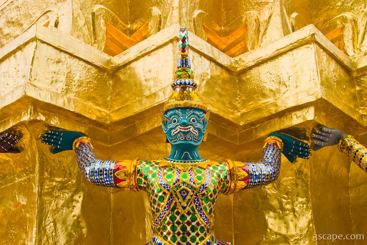 Khon figures guarding a stupa