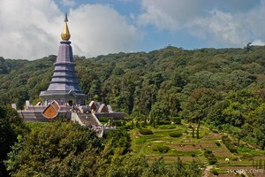 Phra Mahathat Naphamethanidon - Doi Inthanon