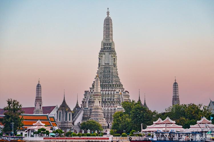 Wat Arun sunset from the Chao Phraya River