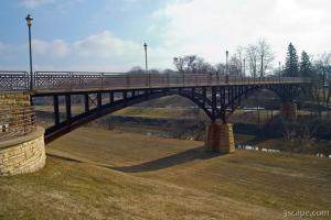 Grant Park walkway bridge
