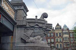 Part of the Blue Bridge (Blauwebrug)