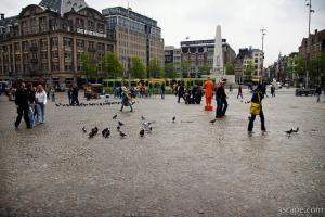 A gray morning in Dam Square