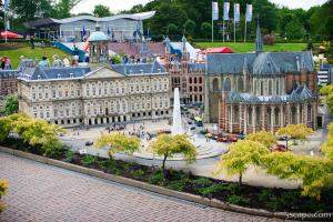 Dam Square, Royal Palace, and Nieuwe Kerk - Amsterdam