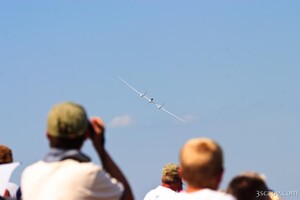 Spectators watching Global Flyer