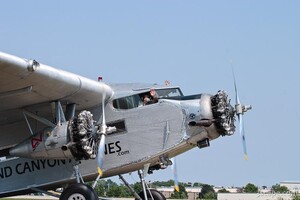 Ford Trimotor - Grand Canyon Airlines