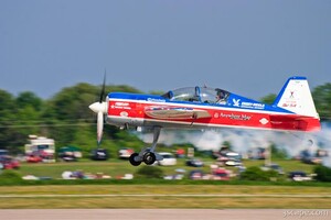 Eric Beard in his Yak 54 'Russian Thunder'