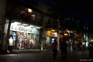Night time in Playa Del Carmen