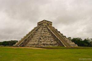 El Castillo (The Castle) - Mayan Pyramid