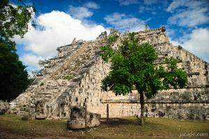 Mayan ruins