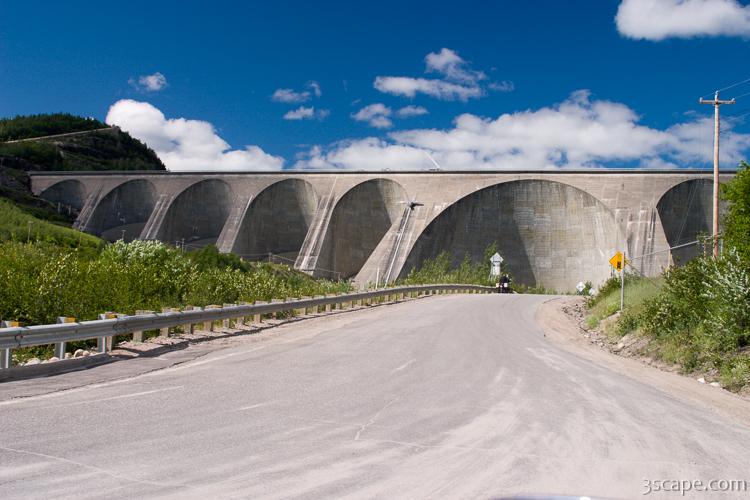 Worlds largest multiple arch and buttress dam (Manic 5 - Daniel Johnson Dam)