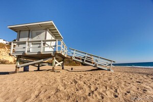California Lifeguard shack at Zuma Beach