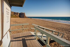 California Lifeguard shack at Zuma Beach (Point Dume)