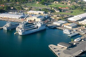 Aerial view of Oahu - ship port