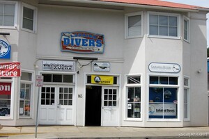 Lahaina Divers
