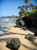 The beach at Papakea Resort