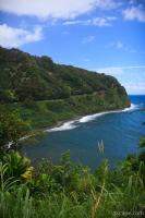 Road to Hana cut into the Maiu coast