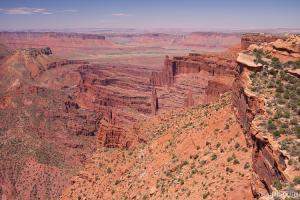 View of the canyonlands from Top of the World