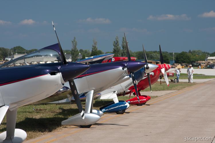 Airplanes lined up at EAA