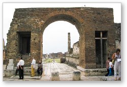 License: Ruins of Pompeii