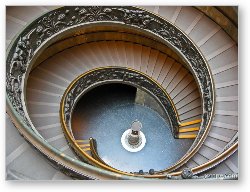 License: Famous Bramante Spiral Staircase at Vatican Museum