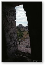 License: The Mayan ruins of Tulum - view through doorway