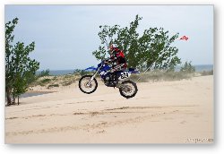 License: Motorbiking the dunes