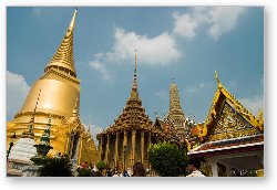 License: Phra Sri Rattana (Golden Chedi), Phra Mondop Library, and Prasat Phra Thep Bidon (Royal Pantheon)