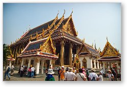 License: Wat Phra Kaeo (Temple of the Emerald Buddha)