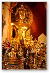 License: Buddha in Wat Phra Singh