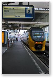 License: Intercity train pulling into Amsterdam Central station