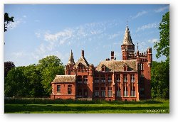 License: The Red Castle in the countryside near Brugge