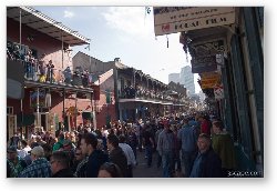 License: Bourbon Street filling up with people