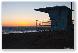 License: Lifeguard shack at sunset at Leo Carrillo State Beach