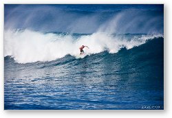 License: Surfer cutting a wave on Maui's north shore - Hookipa