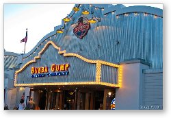 License: Bubba Gump Shrimp Company at Santa Monica Pier