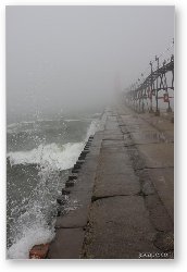 License: Pier in fog and waves