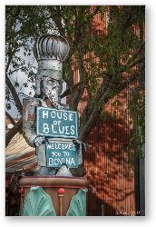 License: House of Blues sign
