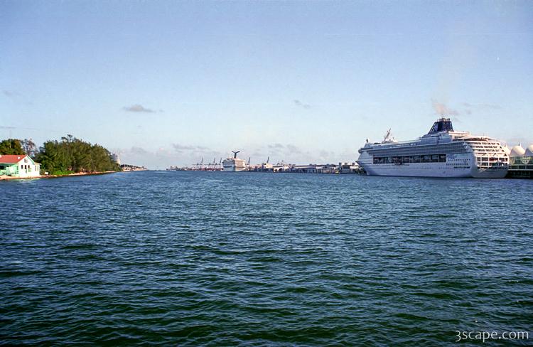 Port of Miami and cruise ships