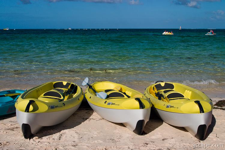 Kayaks were available at most resorts
