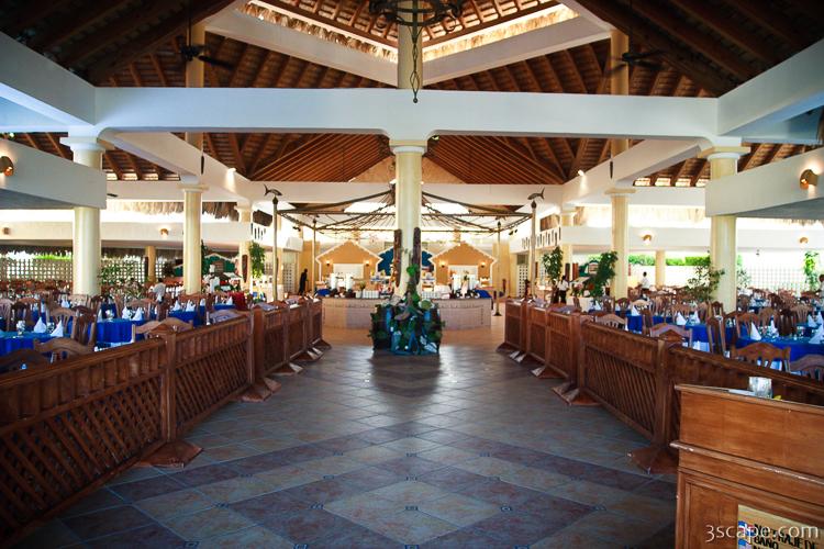 The main dining hall at the Allegro