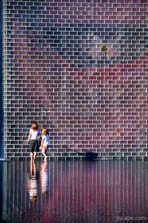Children playing in Crown Fountain