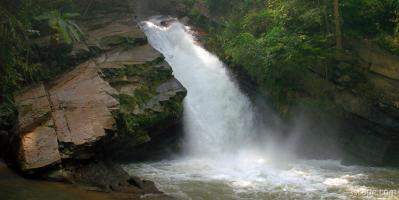Mae Wang Waterfall