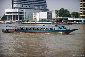 Water taxi on Chao Phraya