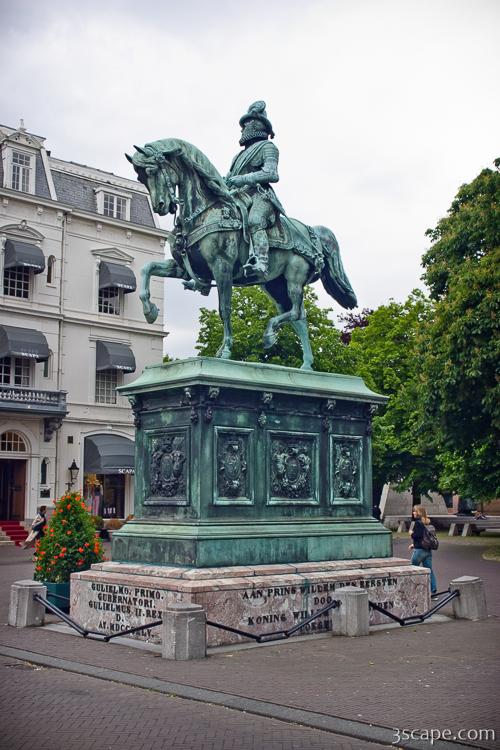 Statue at the palace
