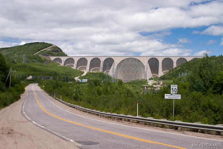 Daniel Johnson Dam - Worlds largest multiple arch and buttress dam